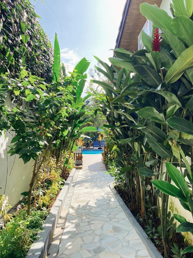 Pono Village 賓館 *